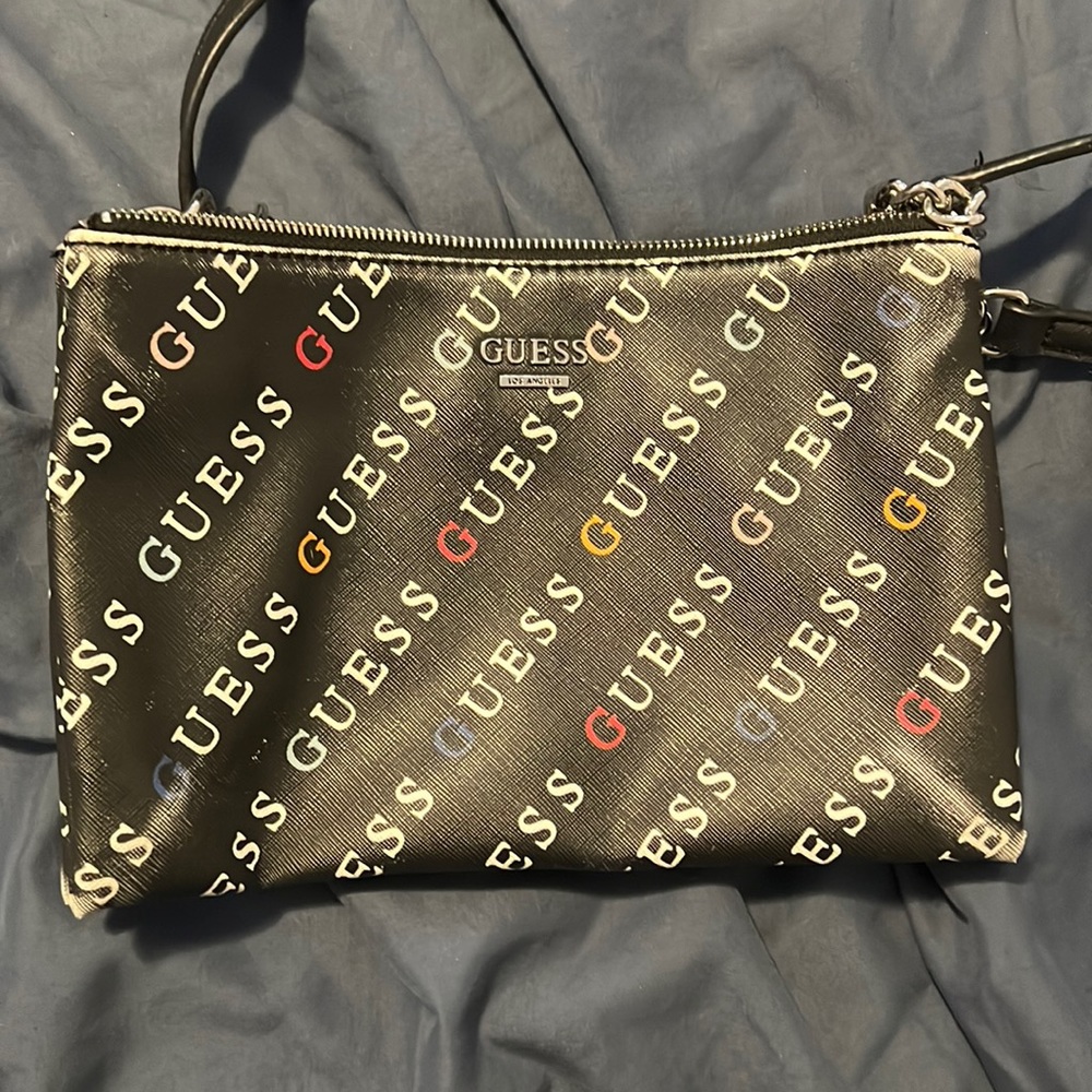 Used guess purse 👛